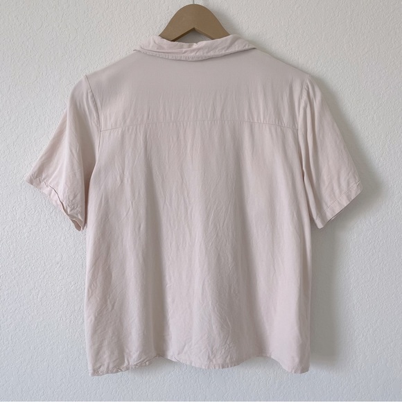 Light Pink short sleeve button up shirt - Picture 3 of 3